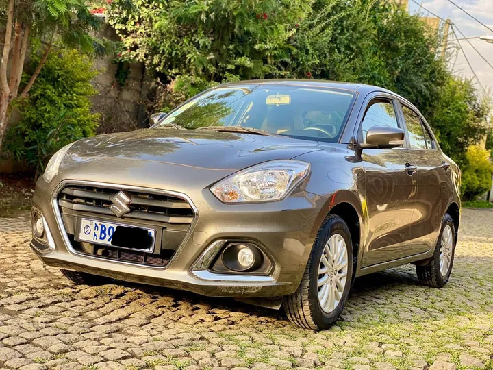 Suzuki Dzire 2021 Automatic – photo 4