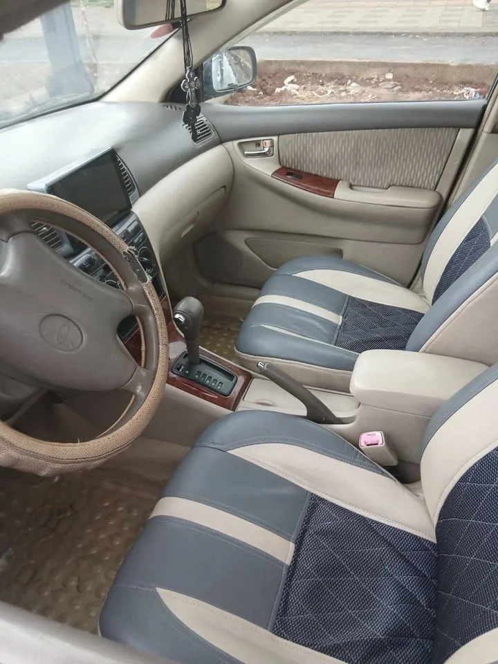 Toyota Corolla 2006 Automatic – photo 4