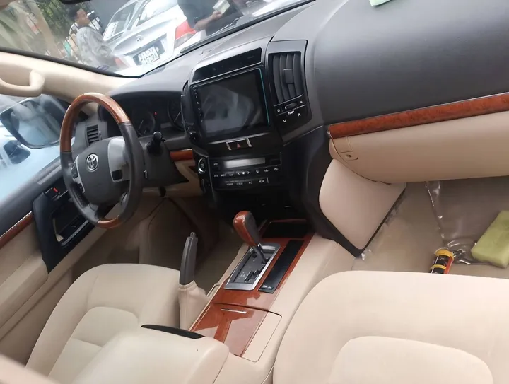 Toyota LandCruiser V8 VXR 2014 – photo 3