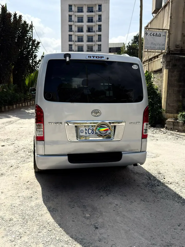 Toyota Hiace Abadula 2007 Diesel – photo 4