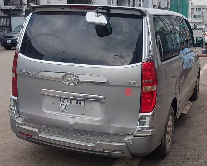 Hyundai Grand Starex 2015 – photo 6