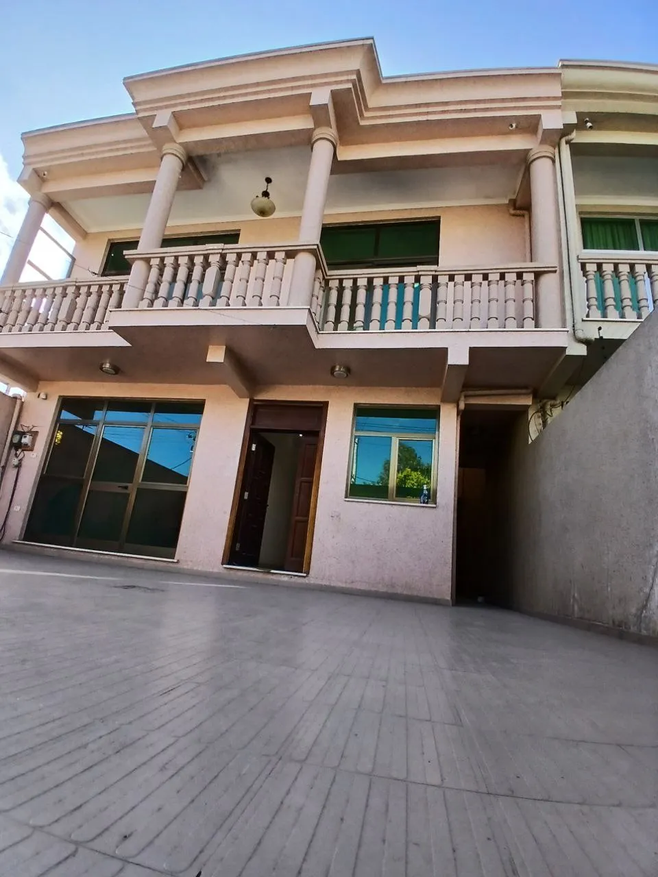 G+1 5 Bedroom House Summit – photo 4