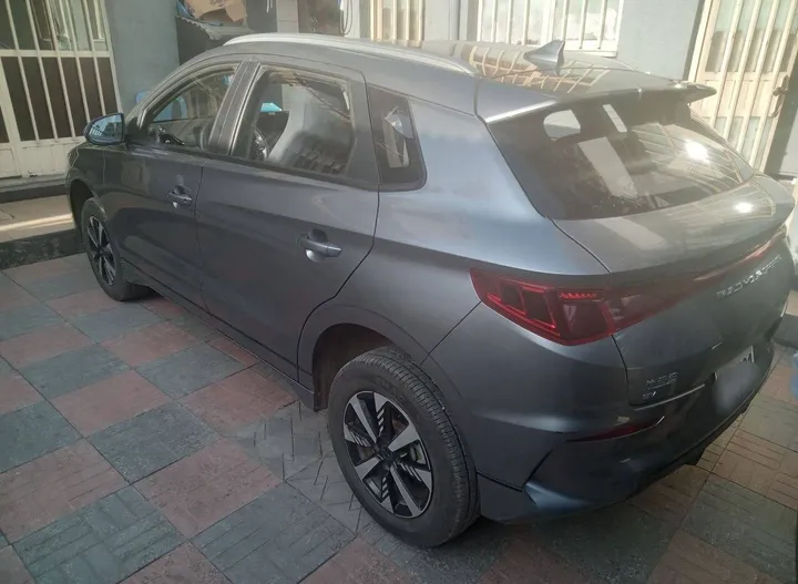 BYD E2 2025 Electric Hatchback – photo 4