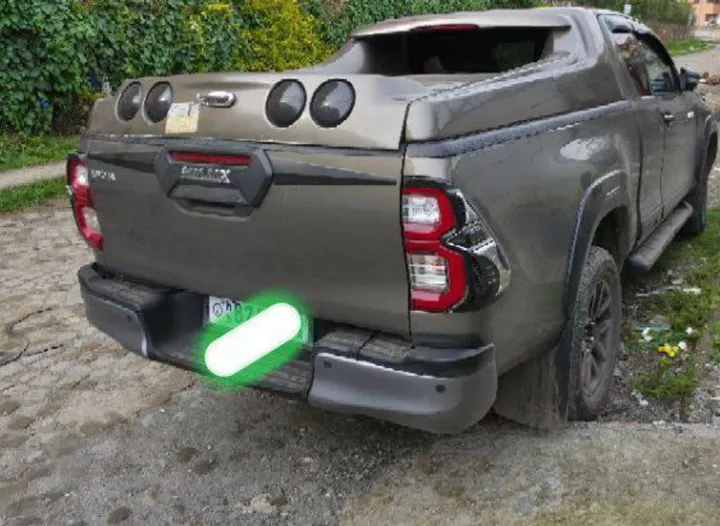 Toyota Invincible King Cab 2021 – photo 7