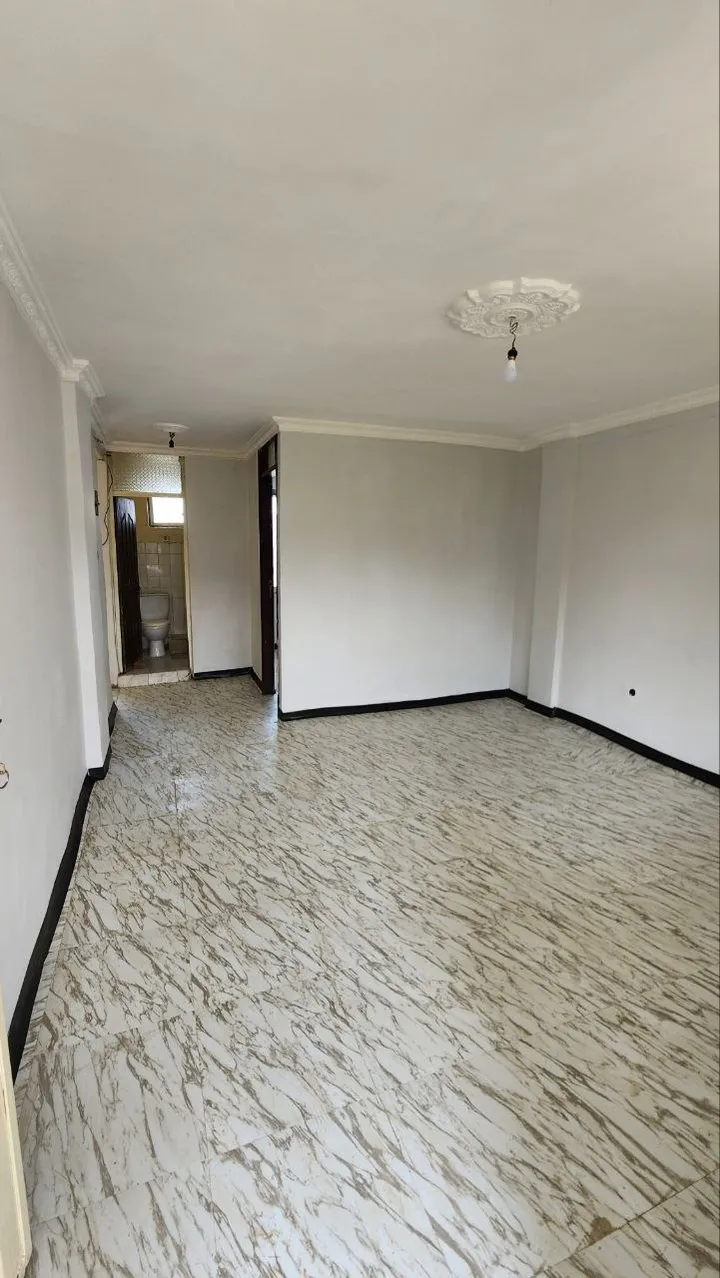 One Bedroom Summit Condominium 47sqm – photo 8