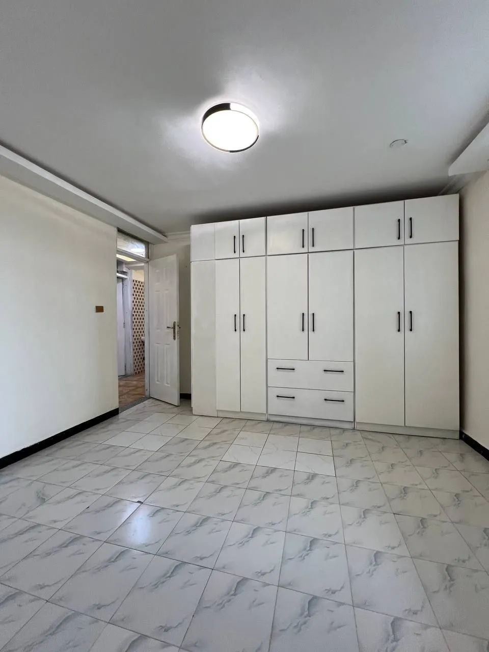 3 Bedroom Condo in Yeka Abado – photo 3