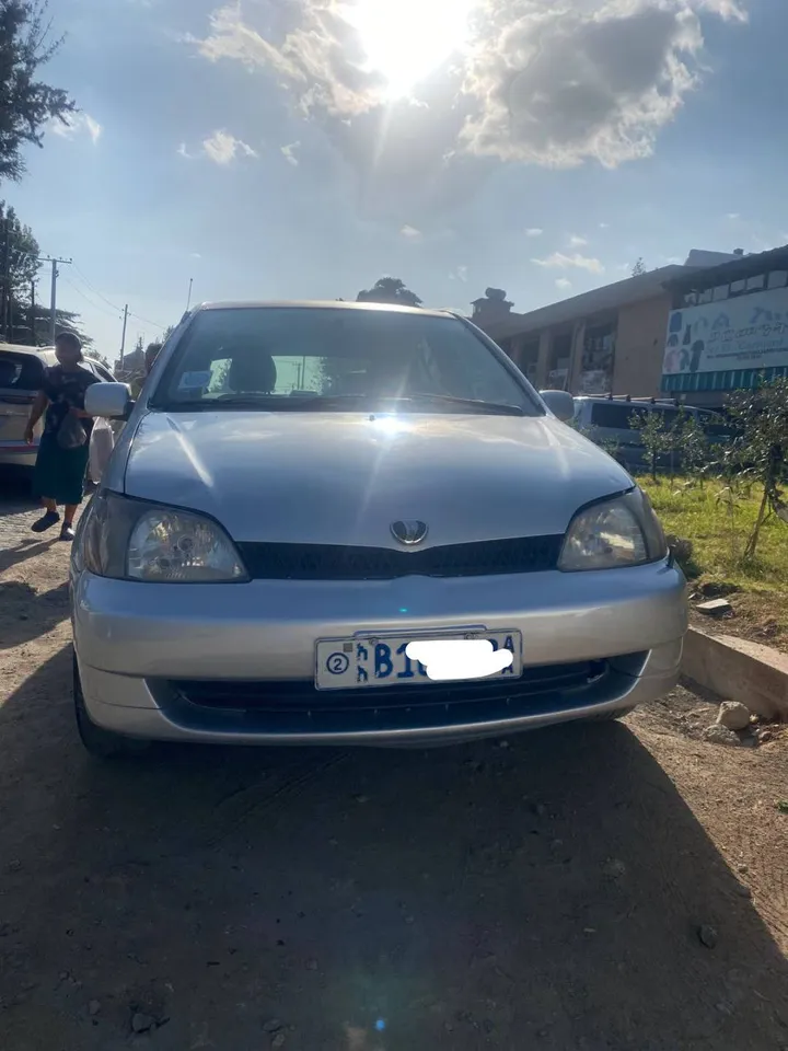 Toyota Platz 2001 Automatic – photo 5