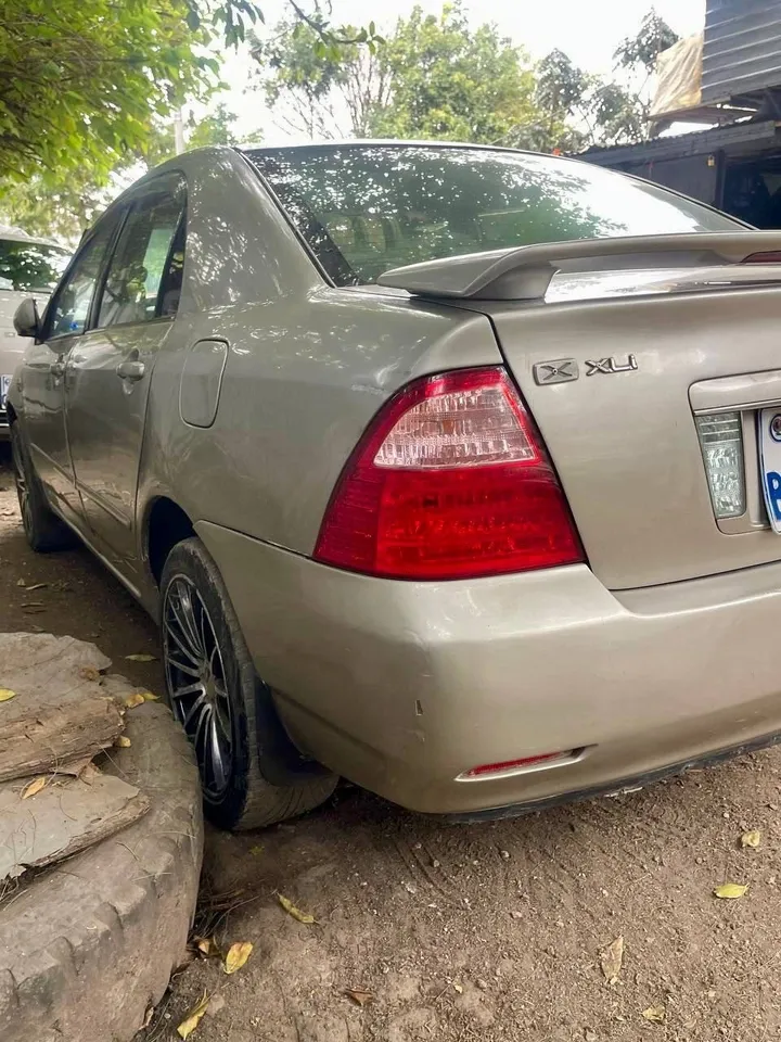 Toyota Corolla 2006 Automatic – photo 4