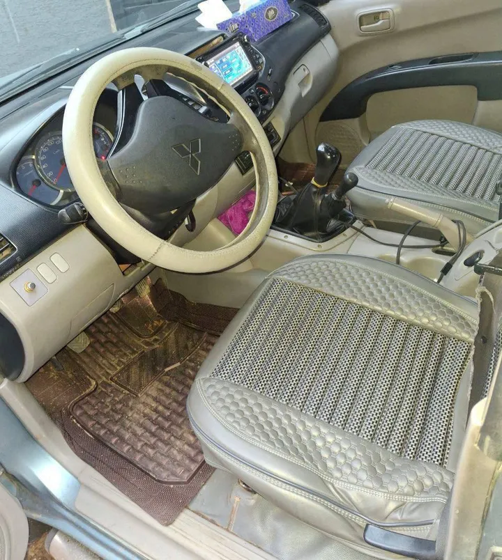 Mitsubishi L200 2007 Pickup – photo 4
