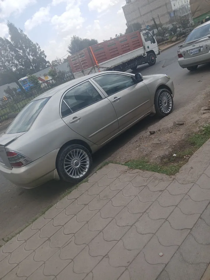 Toyota Corolla 2003 Automatic – photo 3