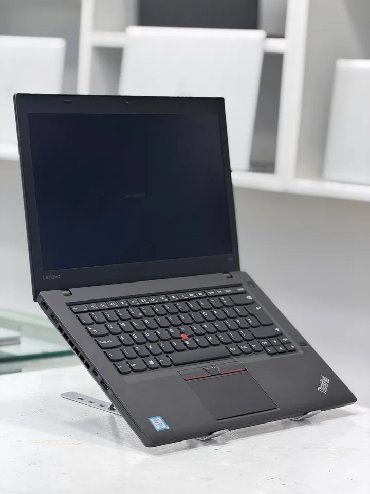 Lenovo ThinkPad T460 i5 Laptop – photo 3