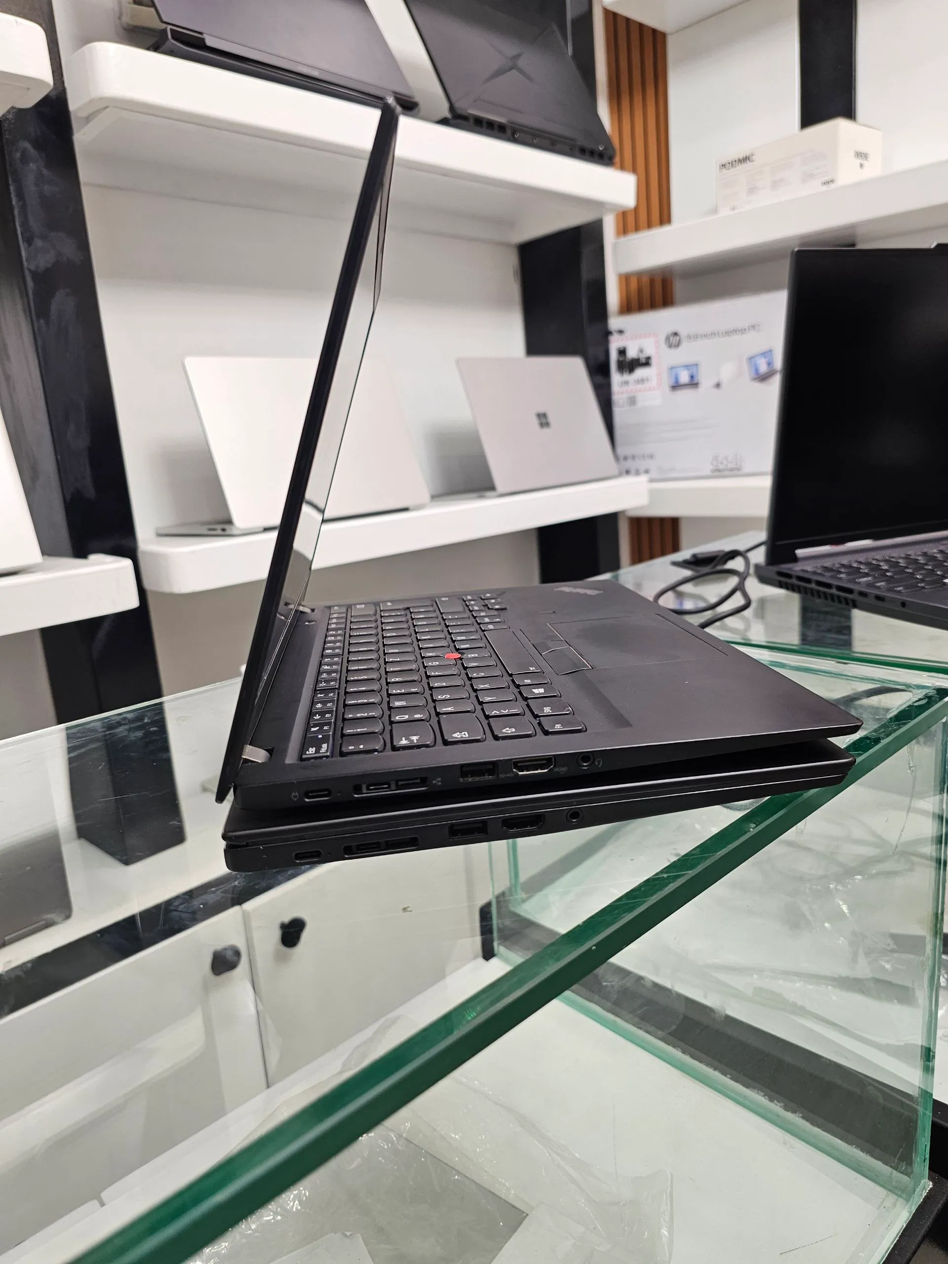 Lenovo ThinkPad T495s Ryzen 7 – photo 3