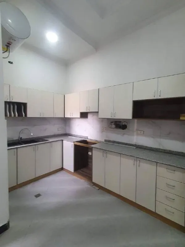 187 sqm Villa House in Summit – photo 6
