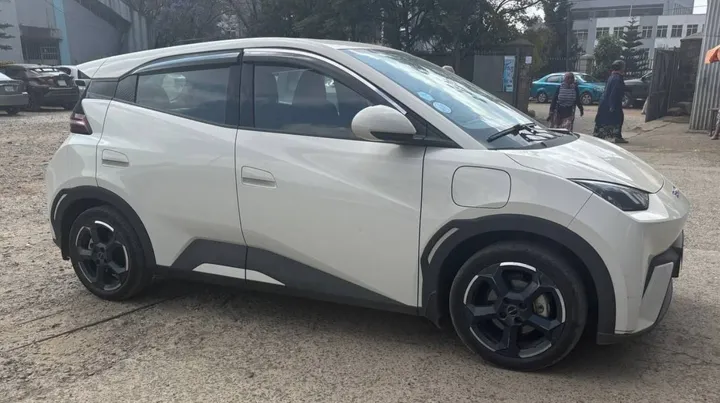 BYD Seagull Electric SUV – photo 3