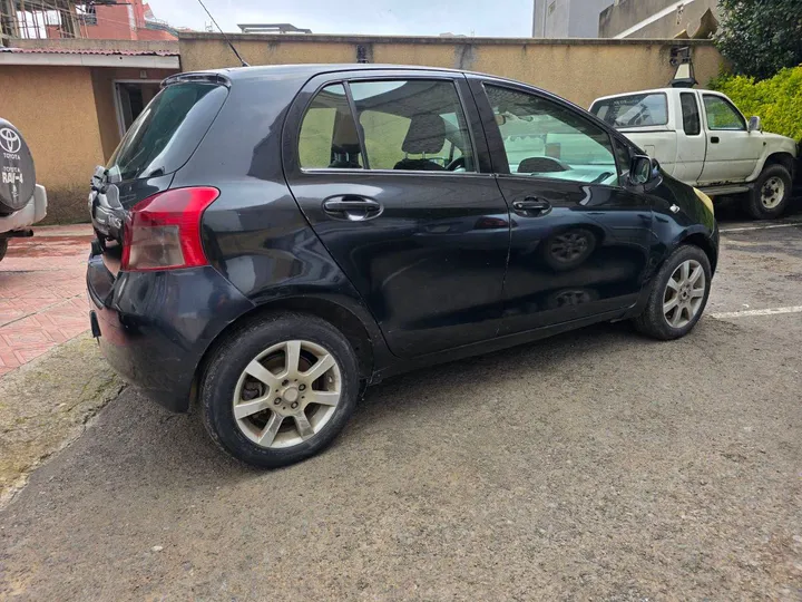 Toyota Compact 2006 Automatic – photo 4