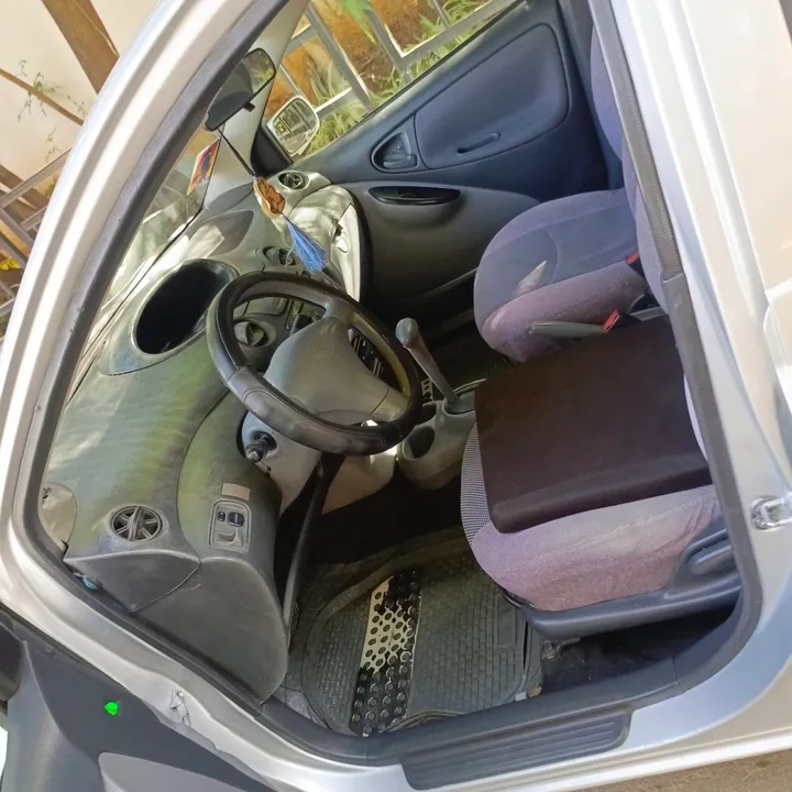 Toyota Vitz 2001 Automatic – photo 6