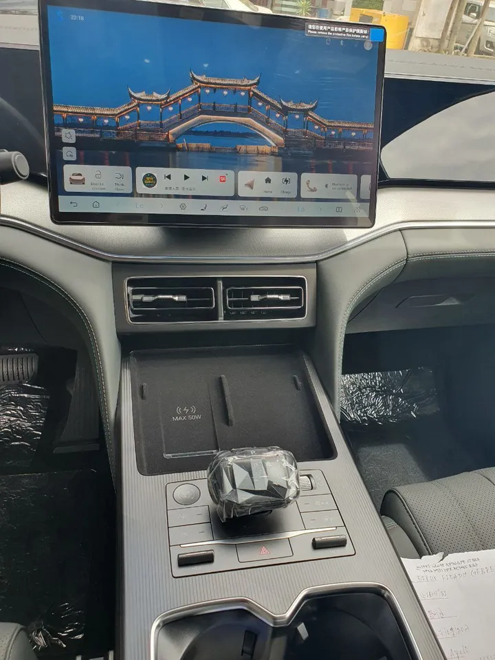 BYD Song L DM-i Ultra 2025 – photo 4