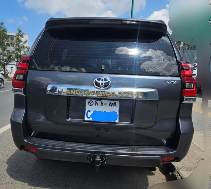 Toyota Landcruiser Prado 2019 Diesel – photo 8