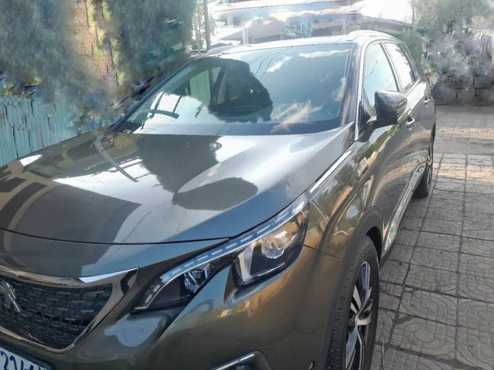 Peugeot 5008 2021 SUV – photo 6