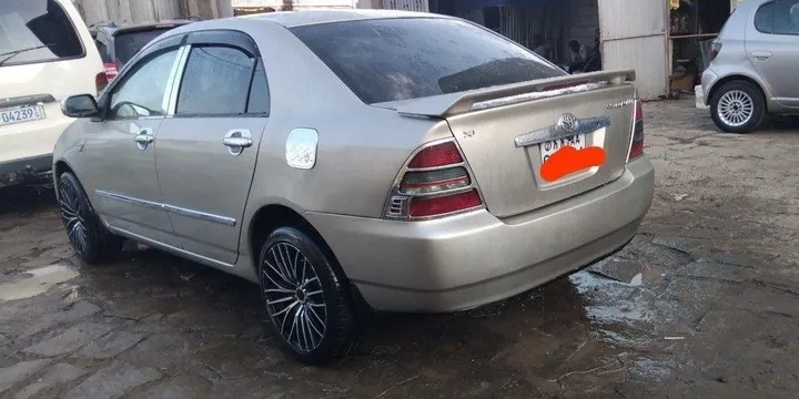 Toyota Corolla 2004 Automatic – photo 4