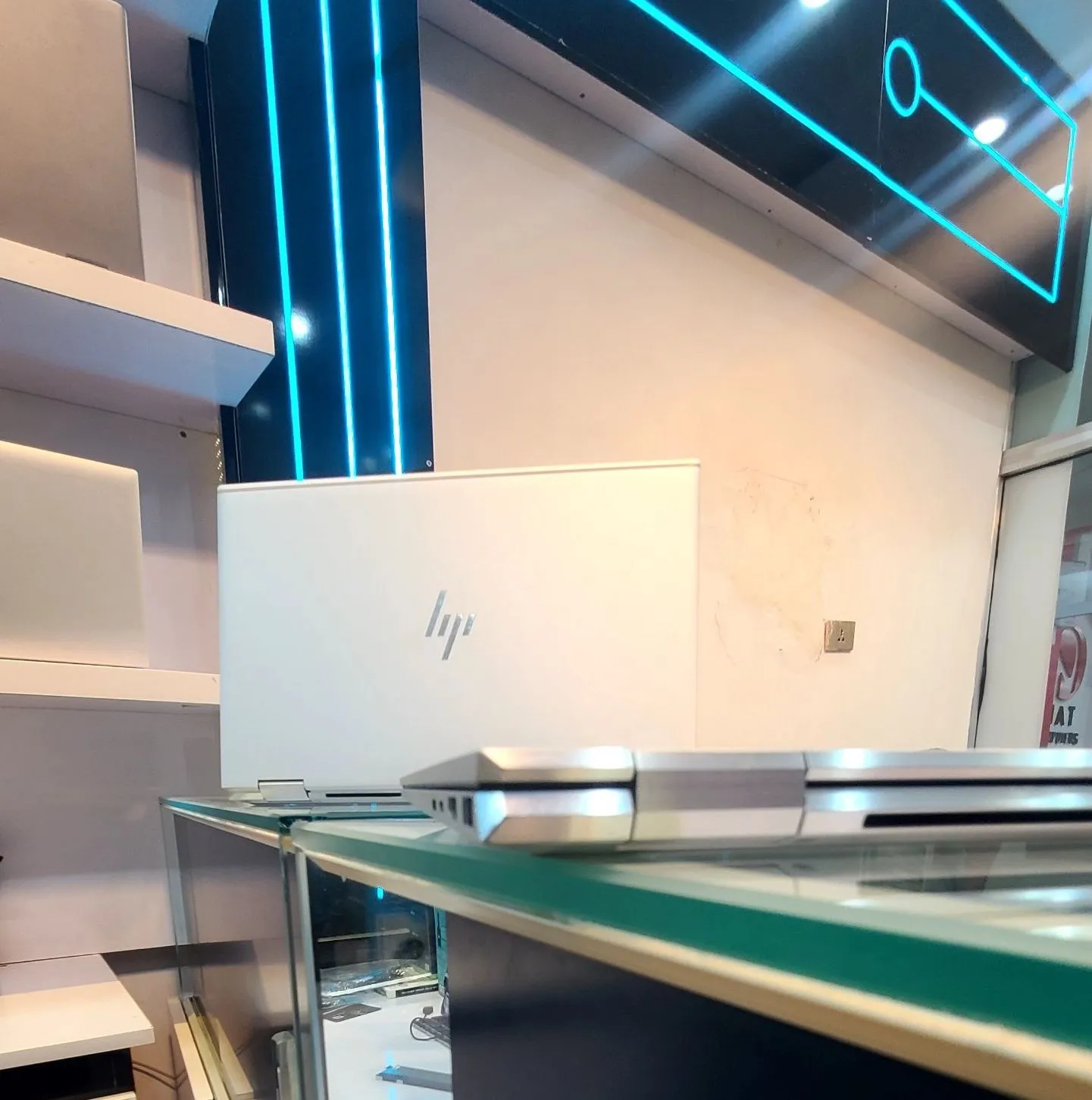 HP EliteBook x360 1040 G8 – photo 5