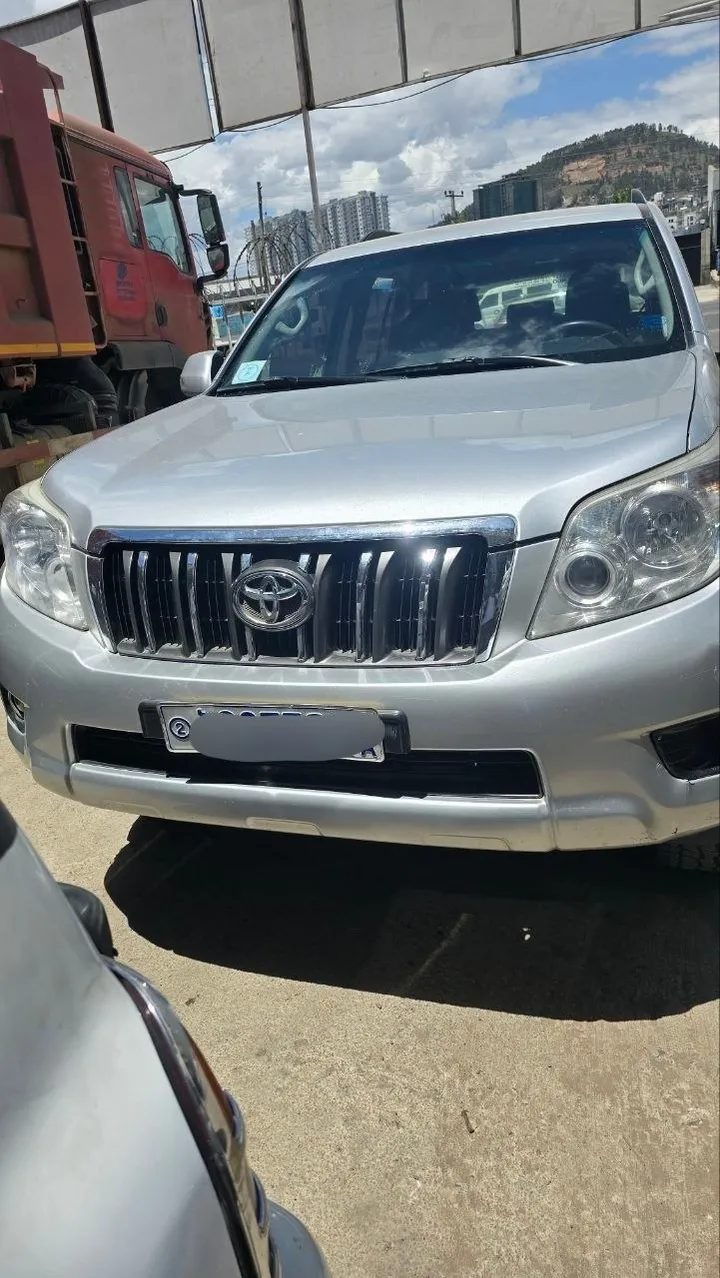 Toyota Landcruiser Prado 2014 – photo 5
