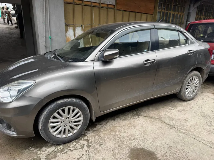 Suzuki Dzire 2021 Automatic – photo 3