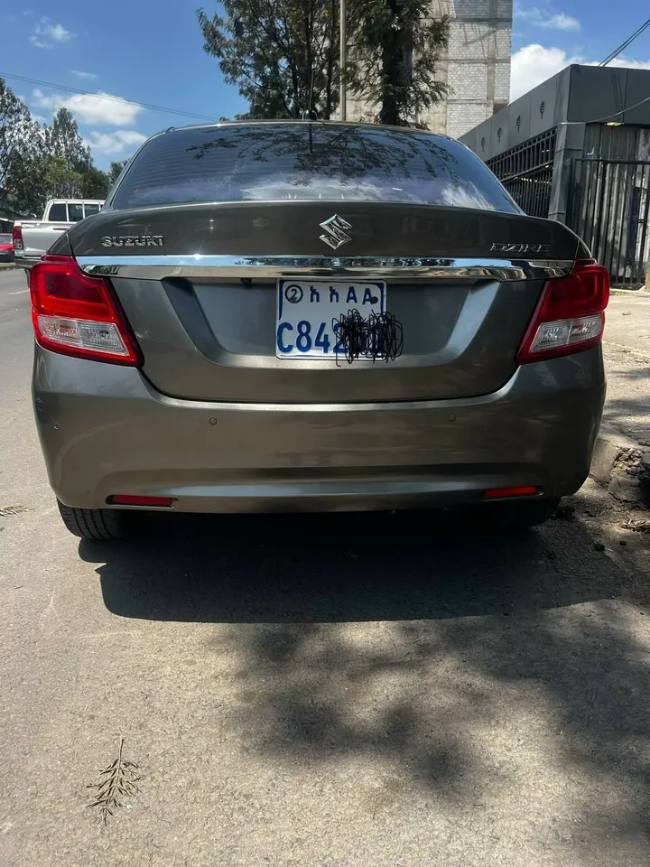 Suzuki Dzire 2022 Full Option – photo 3