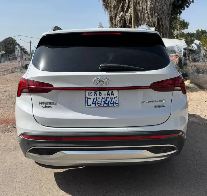 Hyundai Santa Fe Hybrid 2023 – photo 9