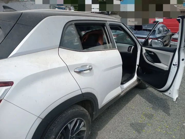 Hyundai Creta 2023 Automatic Full Option – photo 4