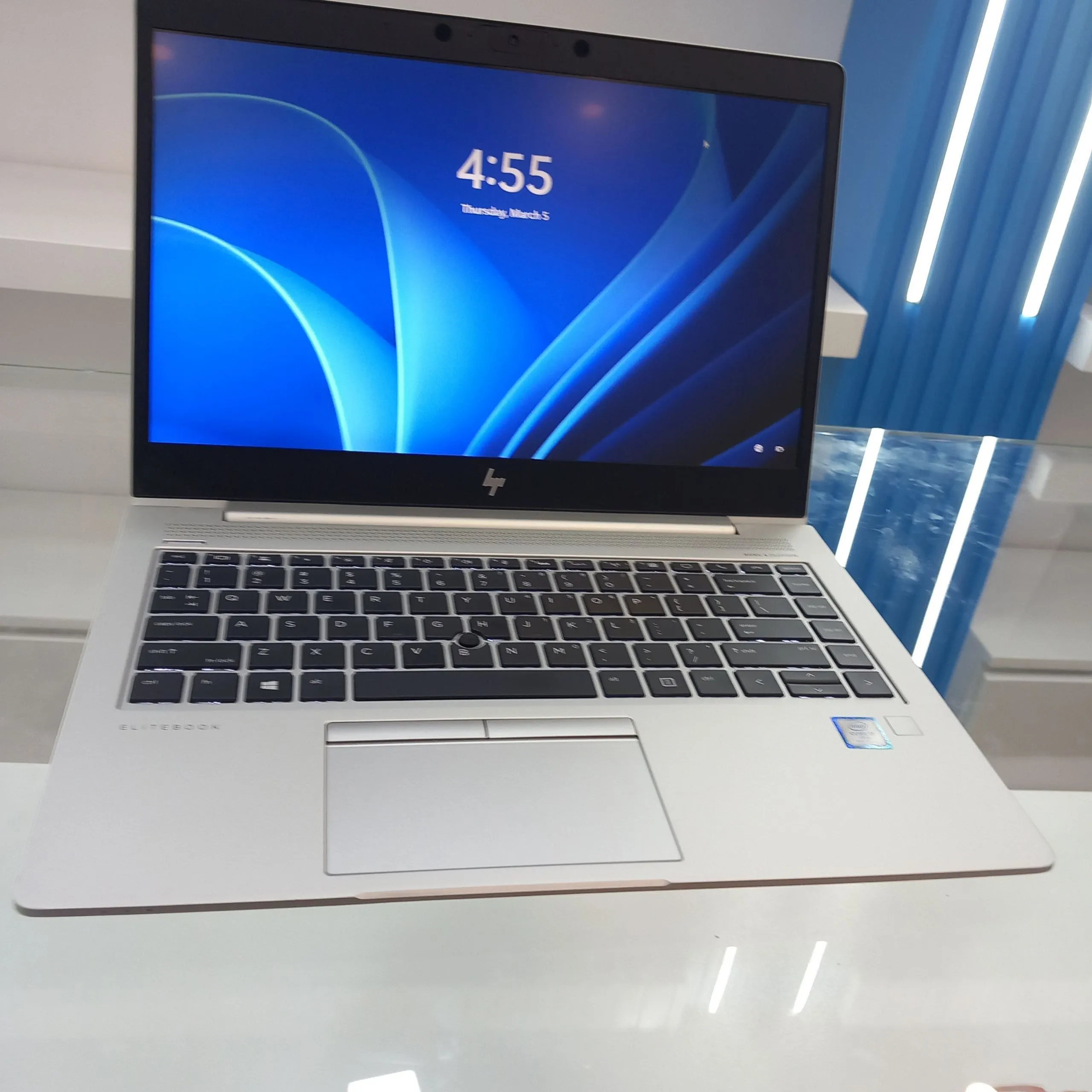 HP EliteBook 840 G6 Core i7 Laptop – photo 3