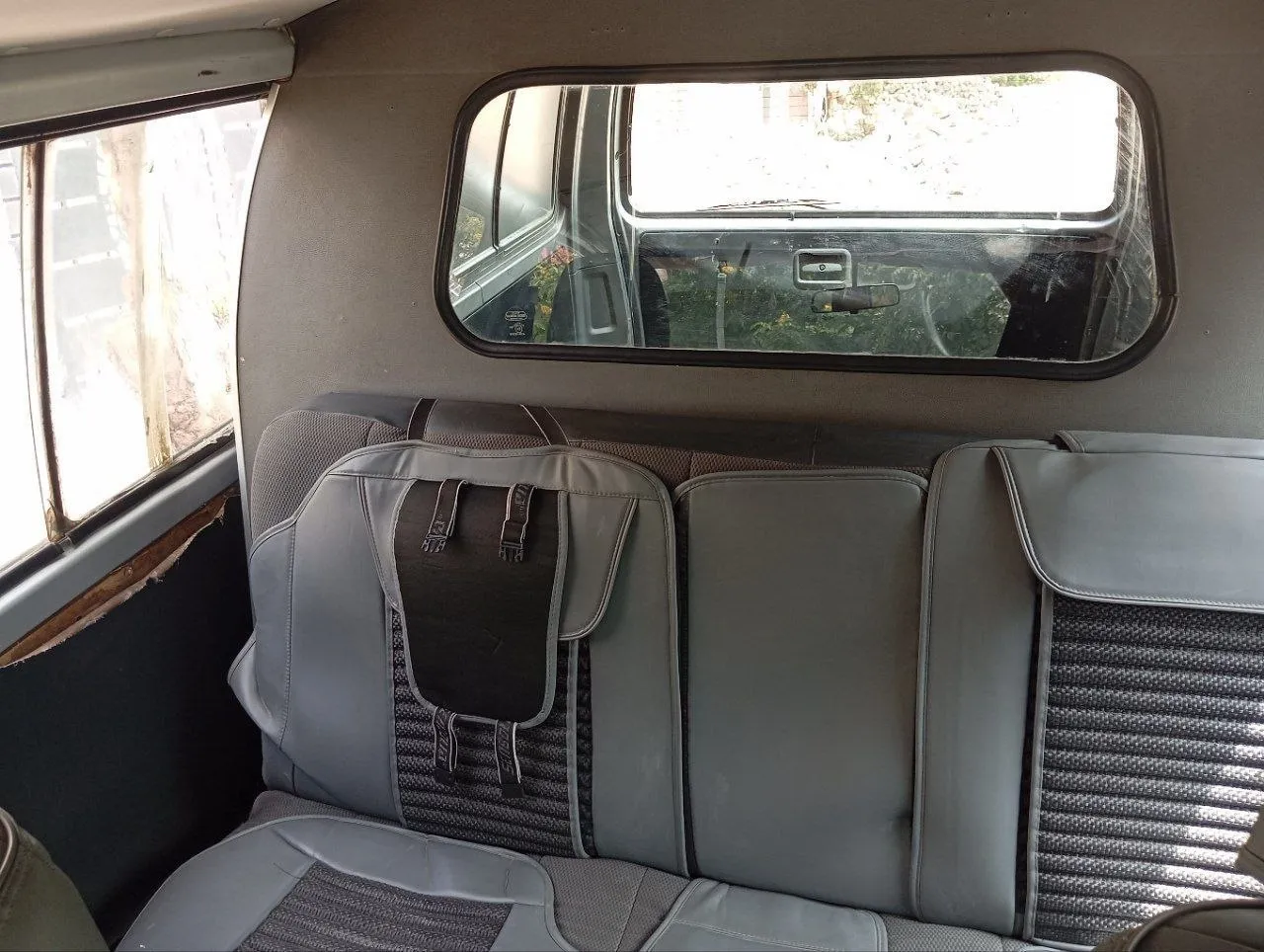 Toyota HiAce D4D Dolphin Van – photo 8