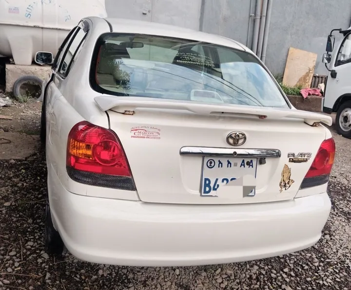 Toyota Platz 2005 Automatic 1.0L – photo 8