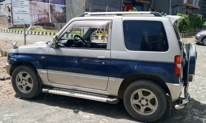 Mitsubishi Mini Pajero 2001 – photo 7