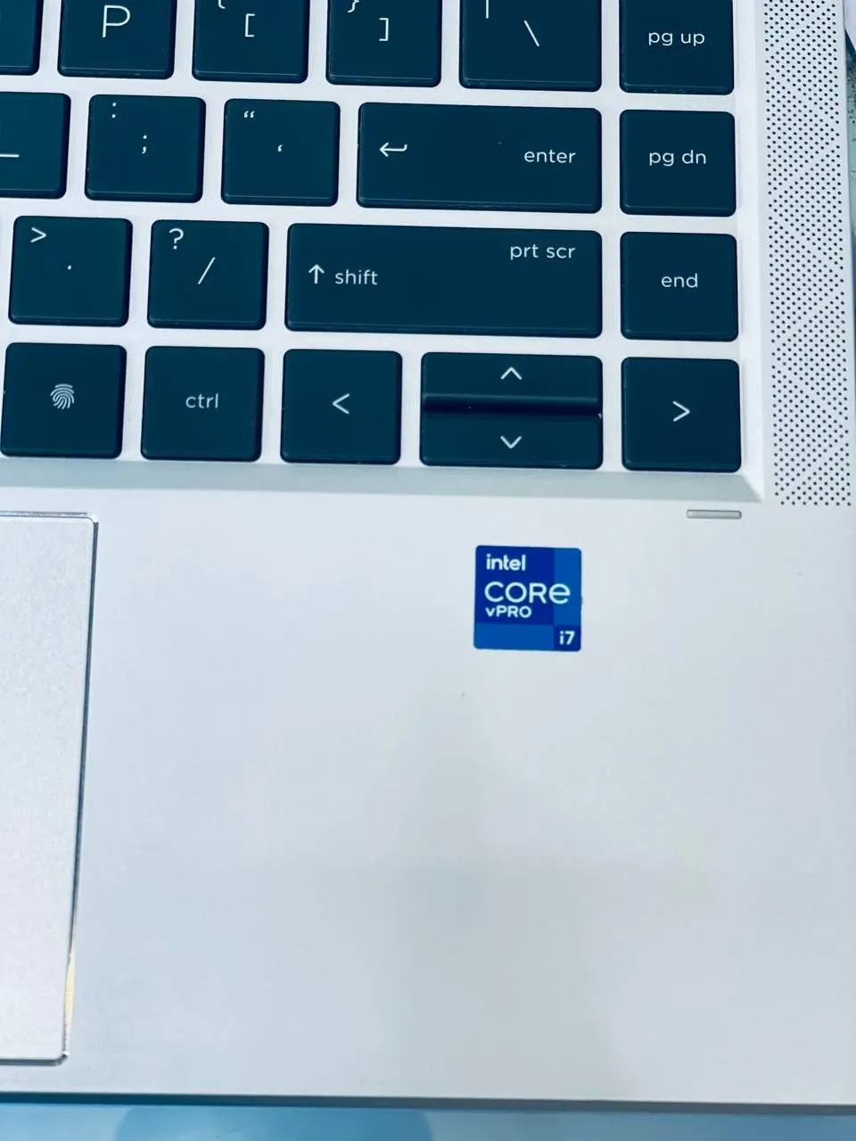 HP EliteBook 1040 G8 Core i7 – photo 4