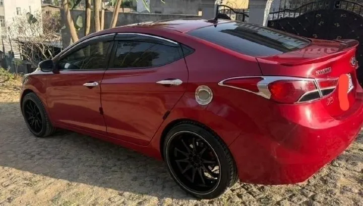 Hyundai Elentra 2012 Automatic – photo 4