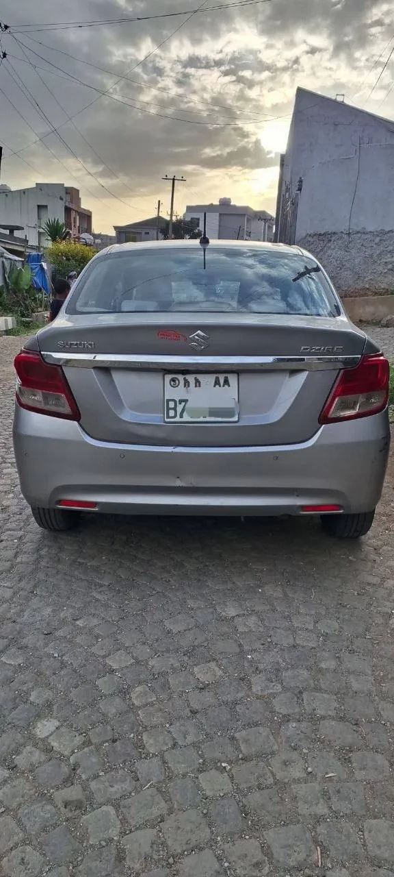 Suzuki Dzire 2021 Automatic – photo 5