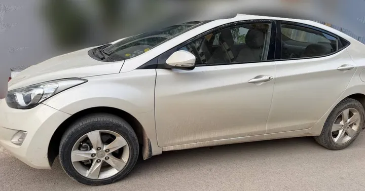 Hyundai Elentra 2012 Automatic – photo 3
