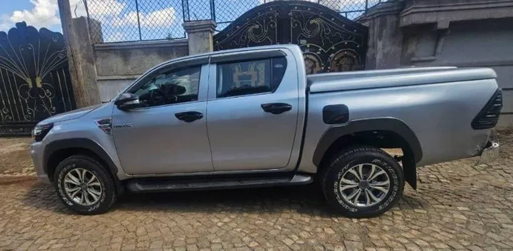 Toyota Hilux Double Cab 2017 – photo 4