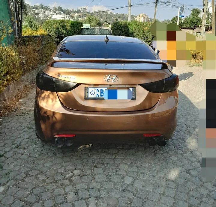 Hyundai Avante Sport 2011 – photo 3