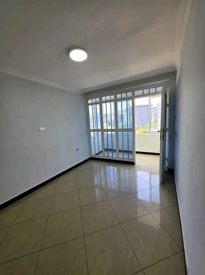 3-Bedroom Modern Condo Yeka Abado – photo 6