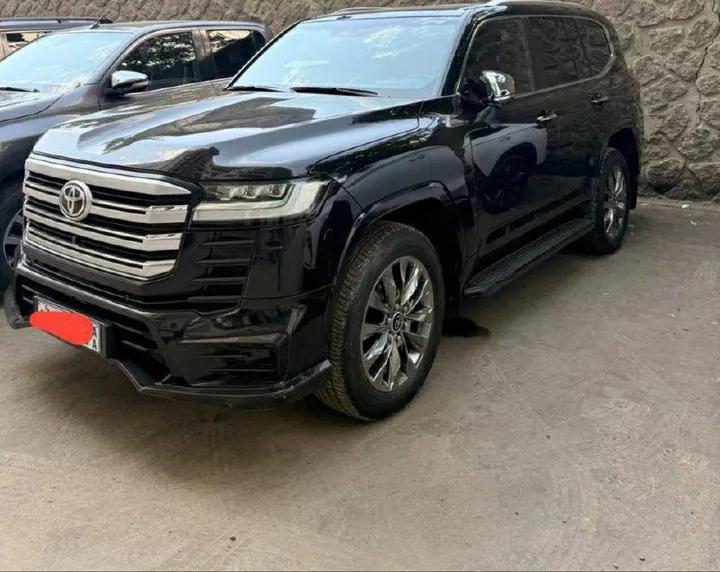 Toyota LandCruiser VXR 2023 Diesel – photo 3