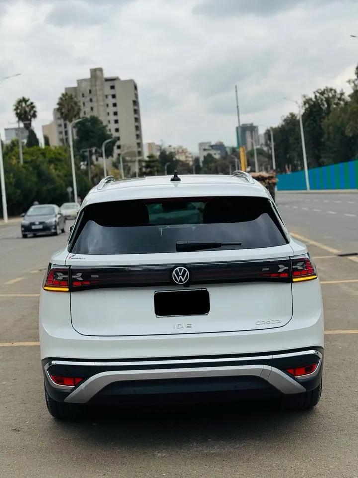 Volkswagen ID.6 Crozz Pro 2022 – photo 6