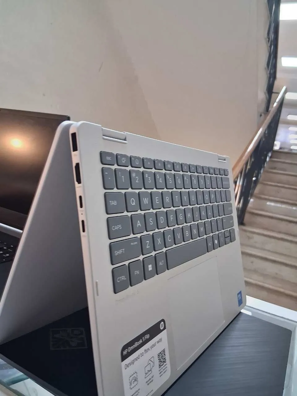 HP OmniBook 5 Flip 14 Touch 2-in-1 – photo 3