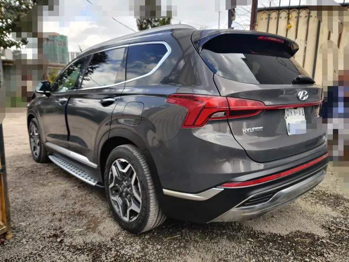 Hyundai Santa Fe 2023 Hybrid – photo 5