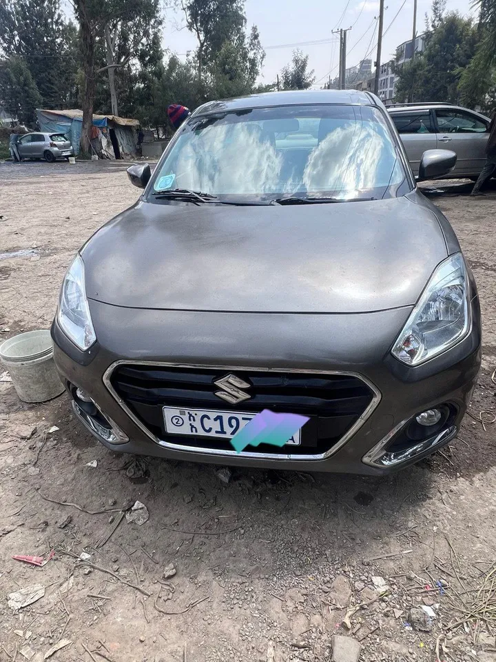 Suzuki Dzire 2022 Automatic – photo 3
