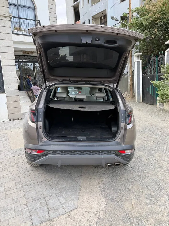 Hyundai Tucson 2022 SUV – photo 6