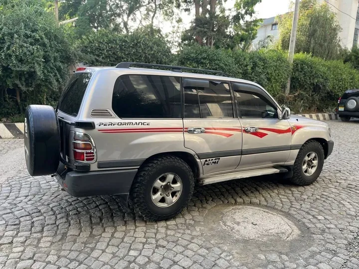 Toyota Land Cruiser 2000 Manual – photo 7