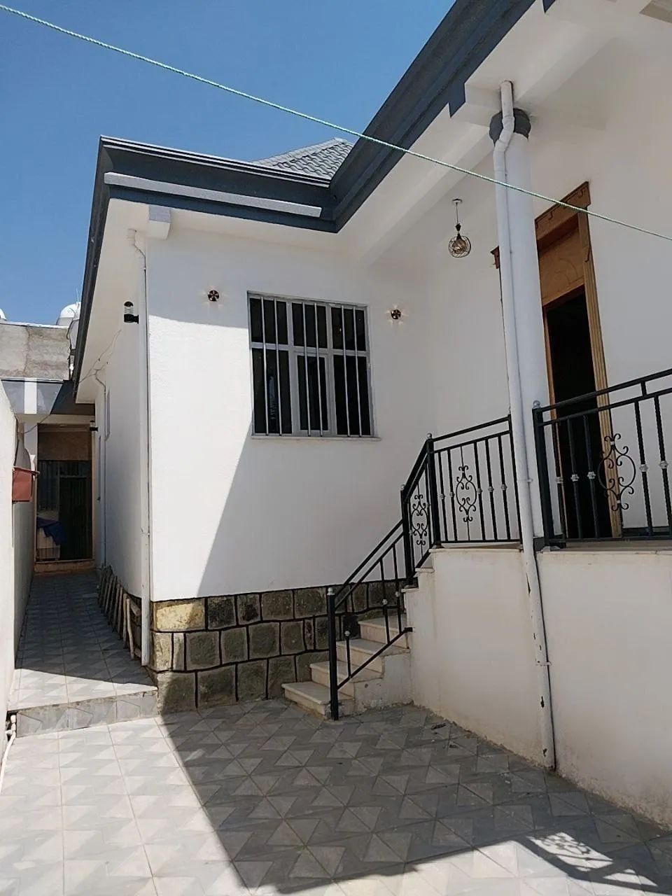 Modern 250sqm Villa House in Kotebe – photo 4
