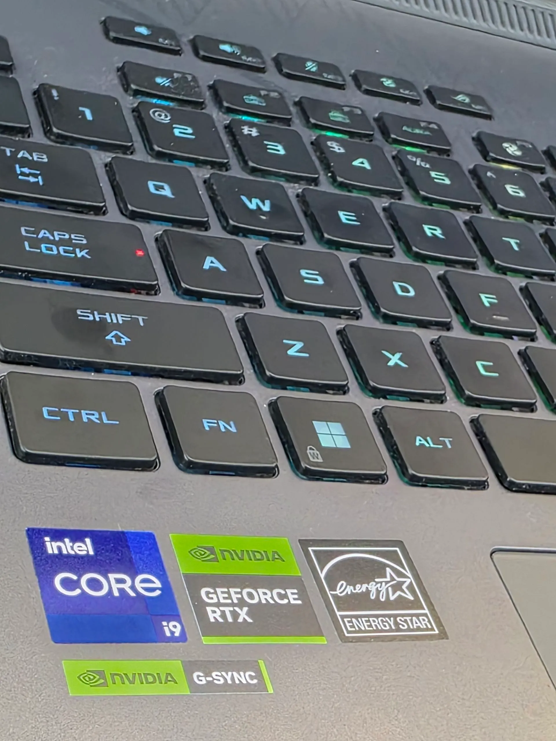 Asus ROG Strix G18 RTX 4060 – photo 5